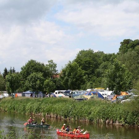 Ferienwohnungen Am Campingplatz Trendelburg Ngoại thất bức ảnh