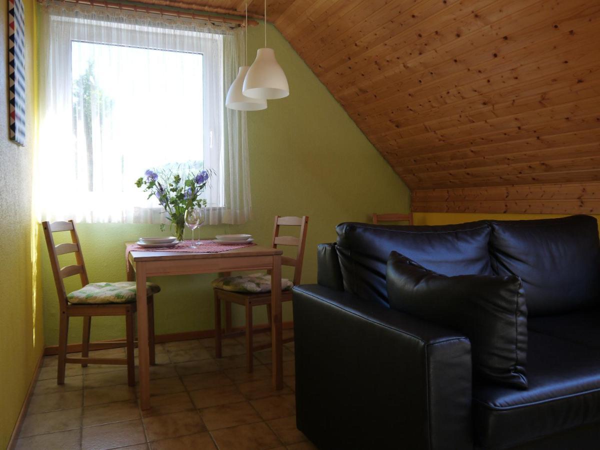 Ferienwohnungen Am Campingplatz Trendelburg Ngoại thất bức ảnh
